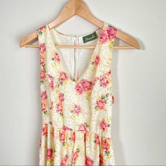 Adorable Floral Sleeveless High  Low Dress Small - Picture 4 of 4
